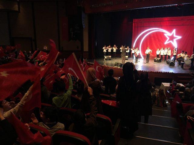 Üsküdar’da ortaokullar arası İstiklal Marşı’nı güzel okuma yarışmasının finali yapıldı