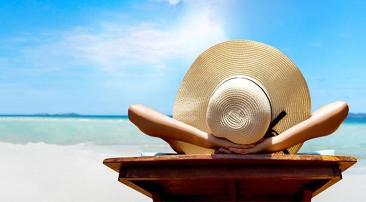 Tatilde sabahları nasıl geçirmeyi tercih edersin?