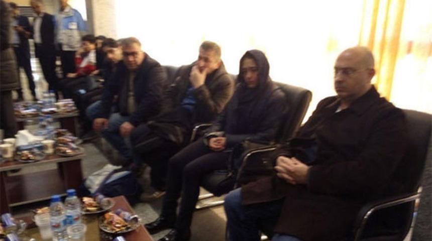 Türkiye'yi sarsan uçak kazası! Acılı aileler İran'a gitti, çaresiz bekleyişleri yürek yaktı