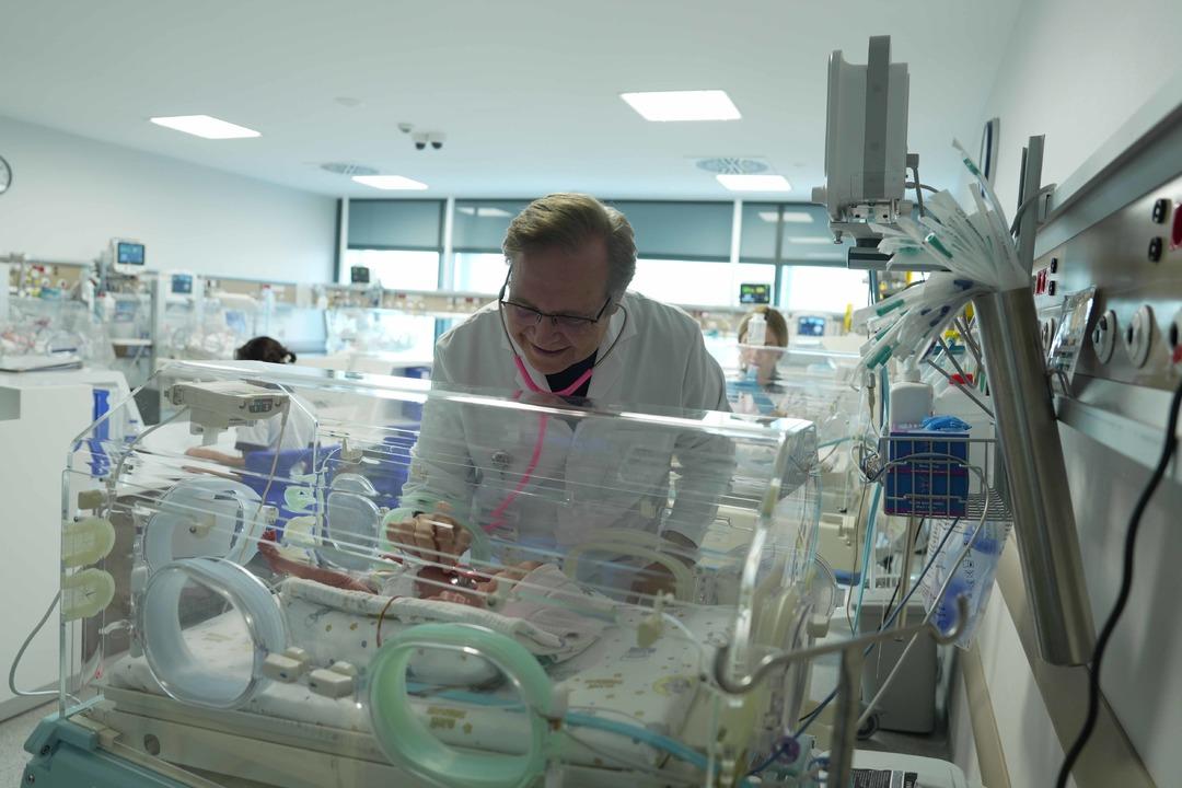 Mucize bebek... 600 gram doğdu: 98 g&uuml;n tedavi g&ouml;ren Asil bebek 2 yaşında 1