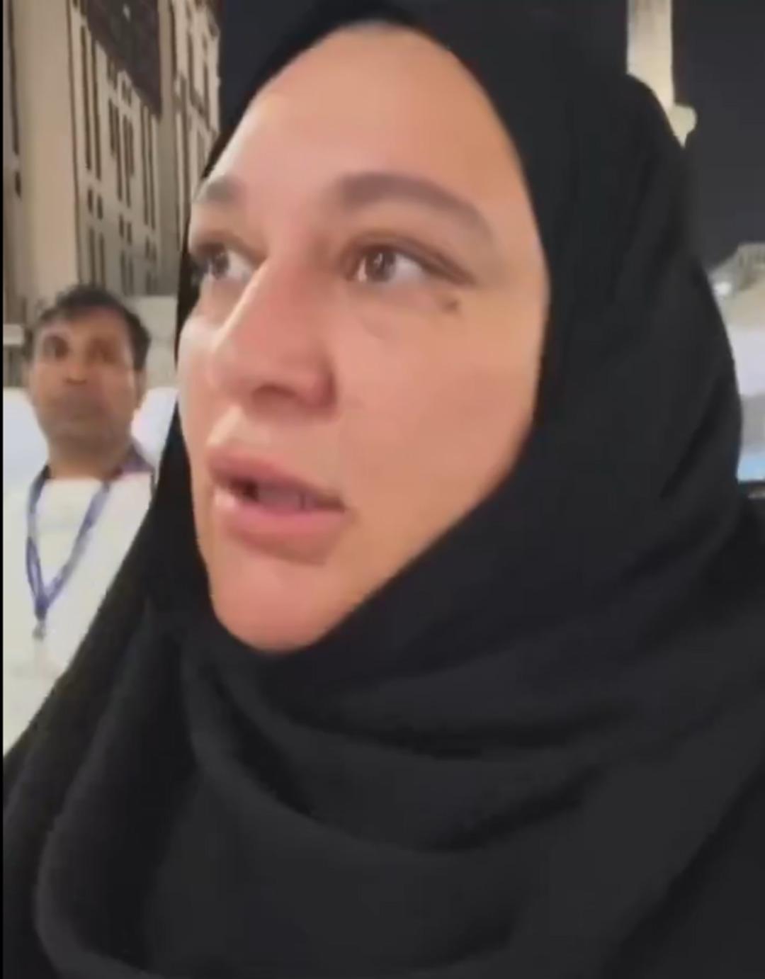 Sosyal medya fenomeninden şaşırtan paylaşım! Umre ziyareti sırasında çektiği video tepki topladı: "Nasıl yakışıklılar, Hz. Yusuf yakışıklıydı” 1