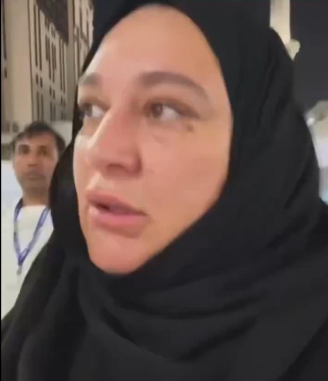 Sosyal medya fenomeninden şaşırtan paylaşım! Umre ziyareti sırasında çektiği video tepki topladı: "Nasıl yakışıklılar, Hz. Yusuf yakışıklıydı” 2