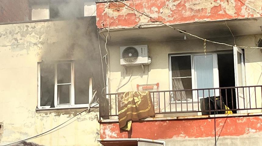 Aydın'da ev yangını; 18 yaşındaki Makbule öldü, 3 yaralı