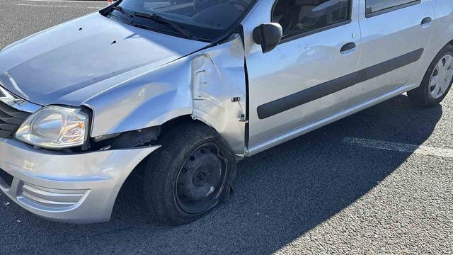 D-100’de tırın önüne kattığı araç hasar aldı 4