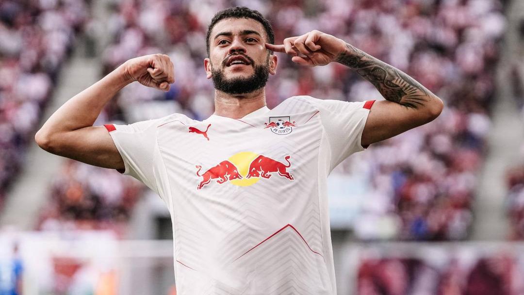 G&ouml;ztepe de Romulo nun yerine yeni bir Brezilyalı daha geliyor! Rasmus Ankersen transferde kolları sıvadı... 2