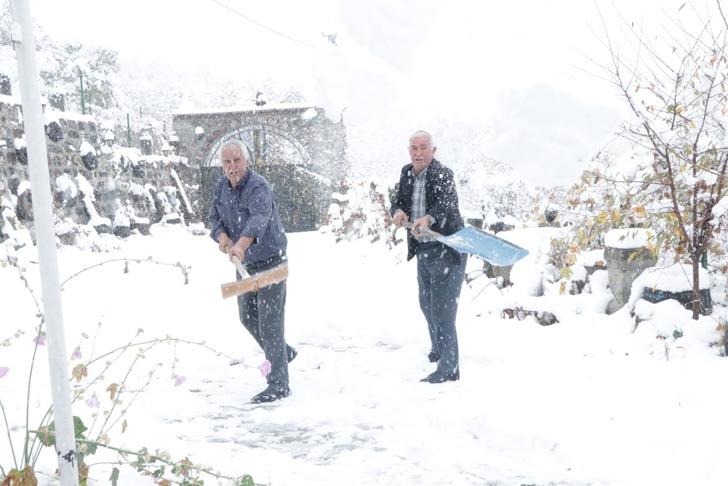 Yerin 7 metre altında: Her kış yapıyorlar! 500 yıl öncesinden kalma... 1200 taneden 300'ü hala kullanılıyor G1