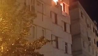 Antalya’da apartman dairesi alev alev yandı