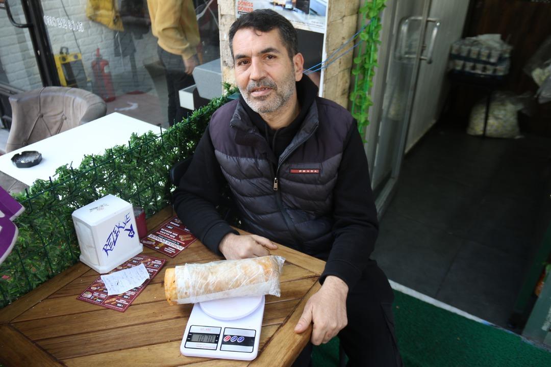 Yer Eskişehir... Olay tartışma yarattı: 1 kiloluk tavuk d&uuml;r&uuml;m&uuml; 150 TL&rsquo;ye satıyor! Kısa s&uuml;rede g&uuml;ndem oldu 4