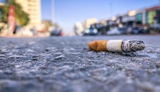 Atan yandı! O ülkede sigara izmaritine rekor ceza