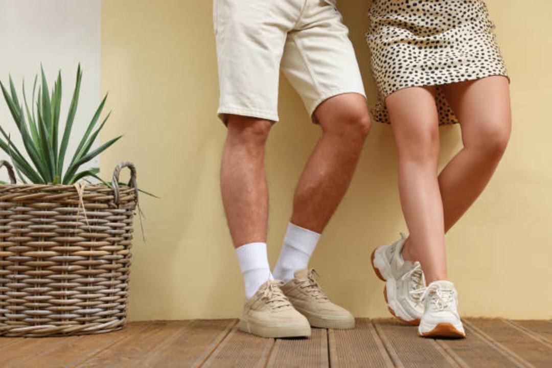 L&uuml;ks ve şık g&ouml;r&uuml;n&uuml;n! İskandinav tarzı giyim nasıl olur?  9