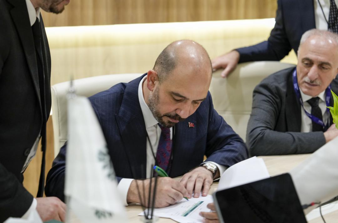 Emlak Konut un ilk global projesi hayata geçiyor!  Hayat Mekke  için imzalar atıldı 3