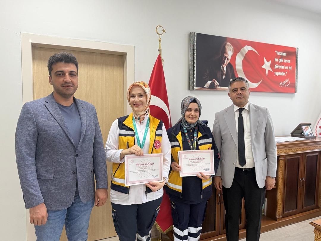 Yer Mardin... 112 telefonla yönlendirdi: Baba evde doğumu gerçekleştirdi 1