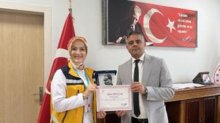 Yer Mardin... 112 telefonla yönlendirdi: Baba evde doğumu gerçekleştirdi