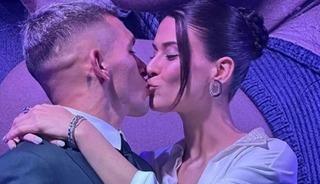 Canlı yayında aşkını ilan etti! 'Hayatımın aşkı'  