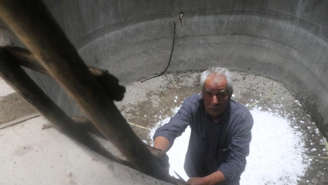 Yerin 7 metre altında: Her kış yapıyorlar! 500 yıl &ouml;ncesinden kalma... 1200 taneden 300'&uuml; hala kullanılıyor