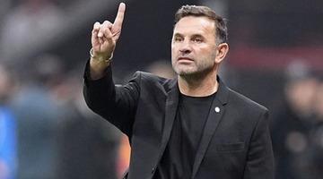 Galatasaray'da Okan Buruk genç oyuncusuna 'güle güle' dedi! Devre arasında yollar ayrılıyor