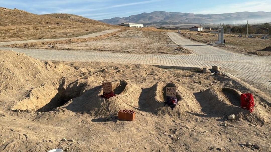 Böcek ailesinin öldüğü faciada yeni detay! İlk ifadesine ulaşıldı: 2 farklı ilaç kullandım 3