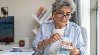 Oturma odanızdan para kazanın! Yeni başlayanlar için 7 yatırım ipucu