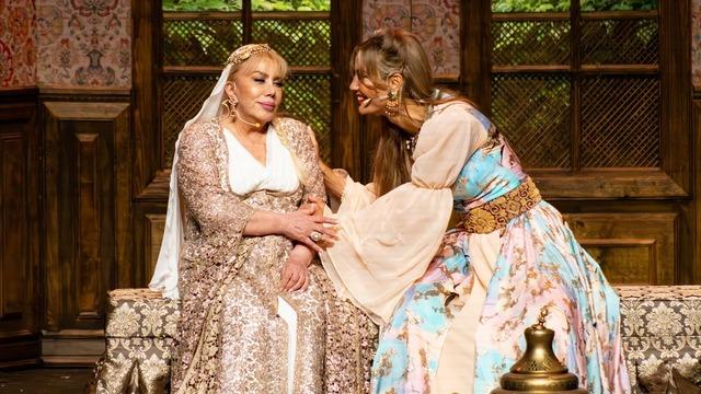 Yedi Kocalı Hürmüz müzikalinde kriz çıktı! Mine Koşan Çağla Şıkel'in ismini verdi! Canlı yayında ilk kez açıkladı