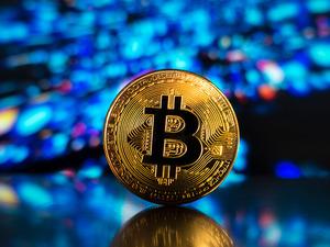 Bitcoin erased its year-to-date gains! The reason became clear.