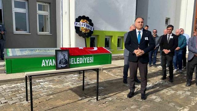 Sinop’ta kazada ölen öğretmen için tören düzenlendi 1