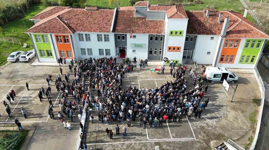 Sinop’ta kazada ölen öğretmen için tören düzenlendi