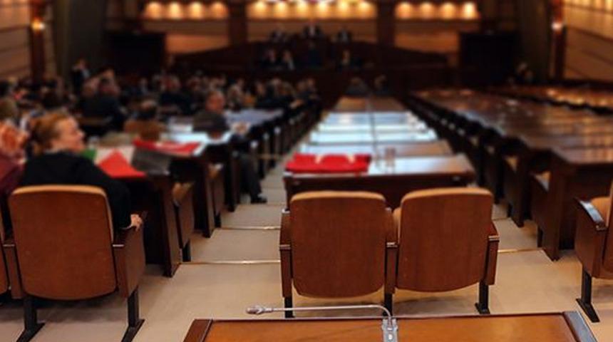 İBB Meclisinde 19 il&ccedil;enin 2026 yılı b&uuml;t&ccedil;esi onaylandı