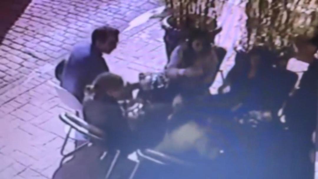 Beyoğlu nda Türk kahvesi içen genç mühendis yoğun bakıma alındı! Endüstriyel bulaşık deterjanı ile yapılmış 3