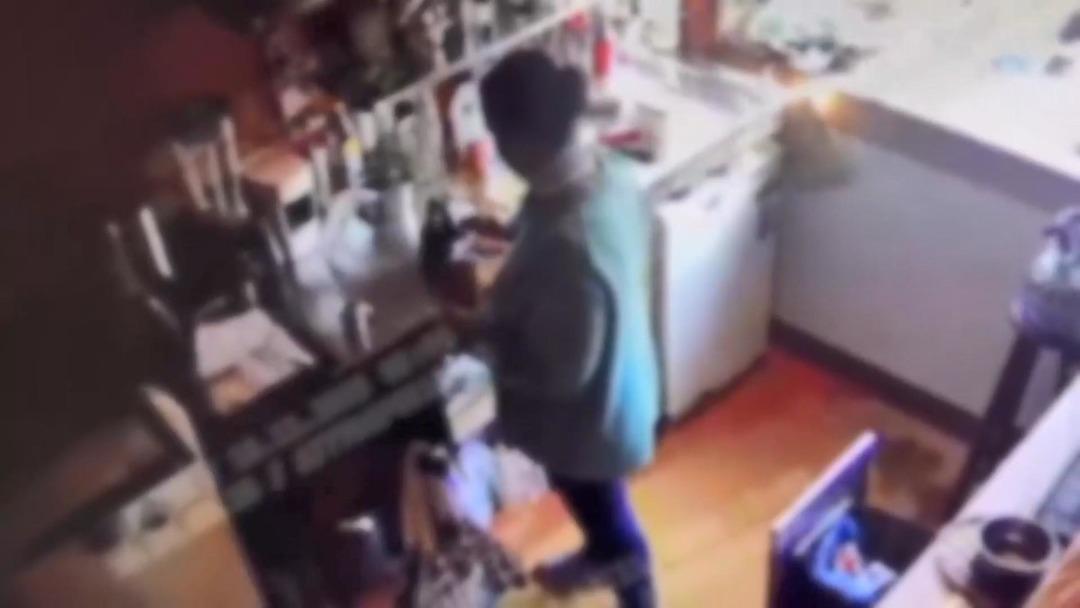 Beyoğlu nda Türk kahvesi içen genç mühendis yoğun bakıma alındı! Endüstriyel bulaşık deterjanı ile yapılmış 2