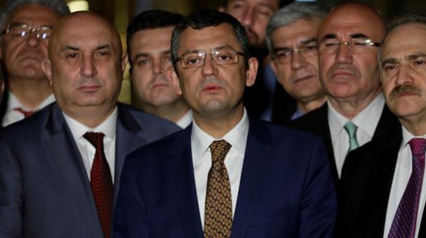CHP'li Özgür Özel: İttifak şarkıları söyleyerek korkularını yenmeye çalışıyorlar