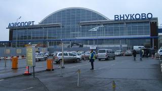 Moskova’daki iki havalimanında İHA saldırısı nedeniyle uçuşlar askıya alındı