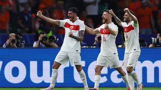 Milli takımımız ve Çaykur Rizespor'un başarılı stoperi Samet Akaydın'a Blackburn Rovers teklif yapıyor!