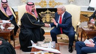 Beyaz Saray'da Trump'ı çileden çıkaran soru: 'Berbat bir muhabirsin'