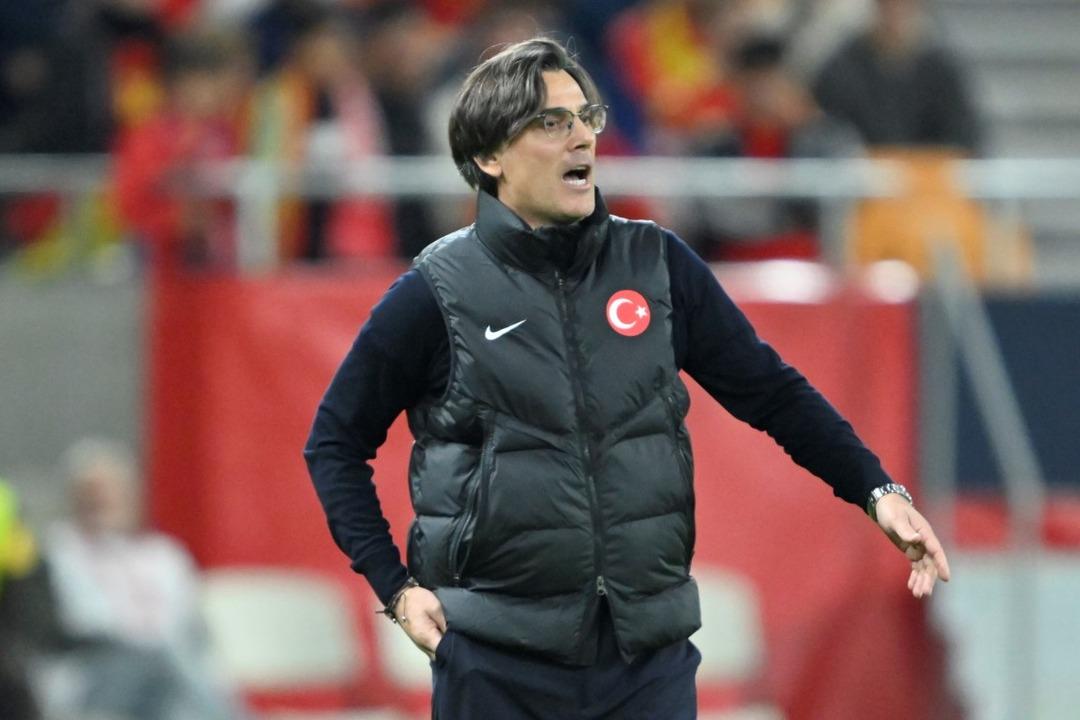 Vincenzo Montella dan maç sonunda sürpriz istek! "Türk takımlarından ricada bulunuyorum..." 4
