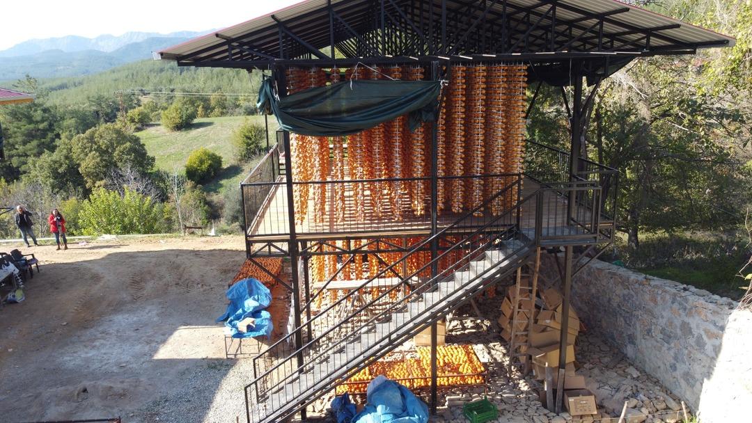 Köy fabrikaya dönüştü  Yılda bir 20 gün uğraşıyoruz! Çok iyi gelir kaynağı  2