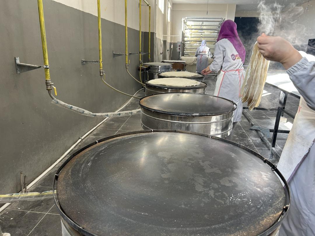 Küçük dükkanda başladı, şimdi tonlarca üretiyor! Büyüdükçe büyüdü 4