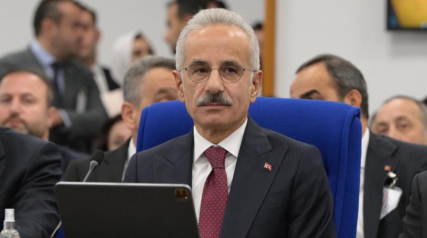 Ulaştırma ve Altyapı Bakanı Abd&uuml;lkadir Uraloğlu: 'Ulaşılamaz denilene ulaşmak' anlayışıyla eser siyaseti y&uuml;r&uuml;tt&uuml;k"