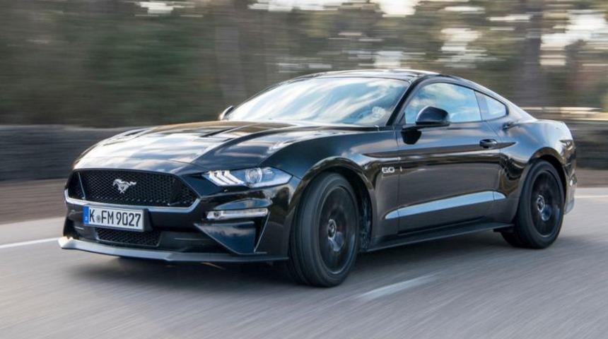 Ford Mustang GT 5.0 V8 yollara düştü