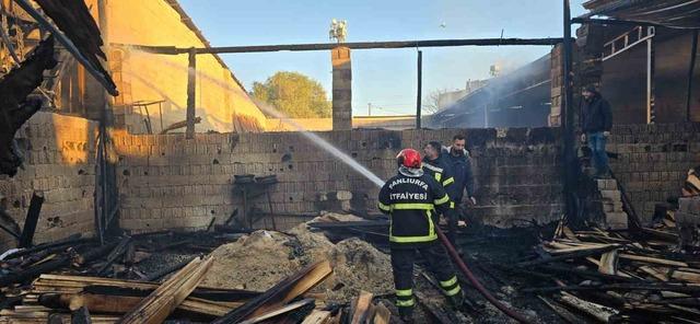 Şanlıurfa’da iş yerinde korkutan yangın 4
