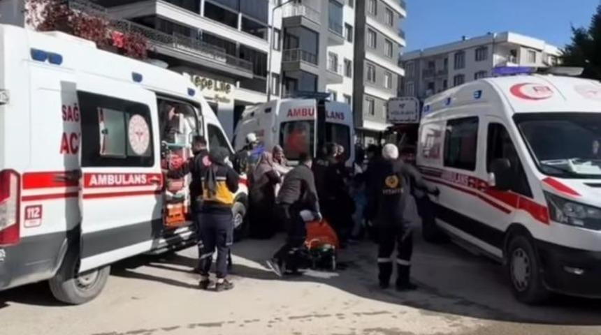 Van&rsquo;da otopark yangınında 29 kişi dumandan etkilendi