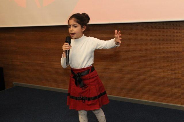 Gebzeli öğrenciler Akif’i okuyarak andı