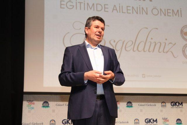 Gebze’de eğitimde ailenin önemi anlatıldı