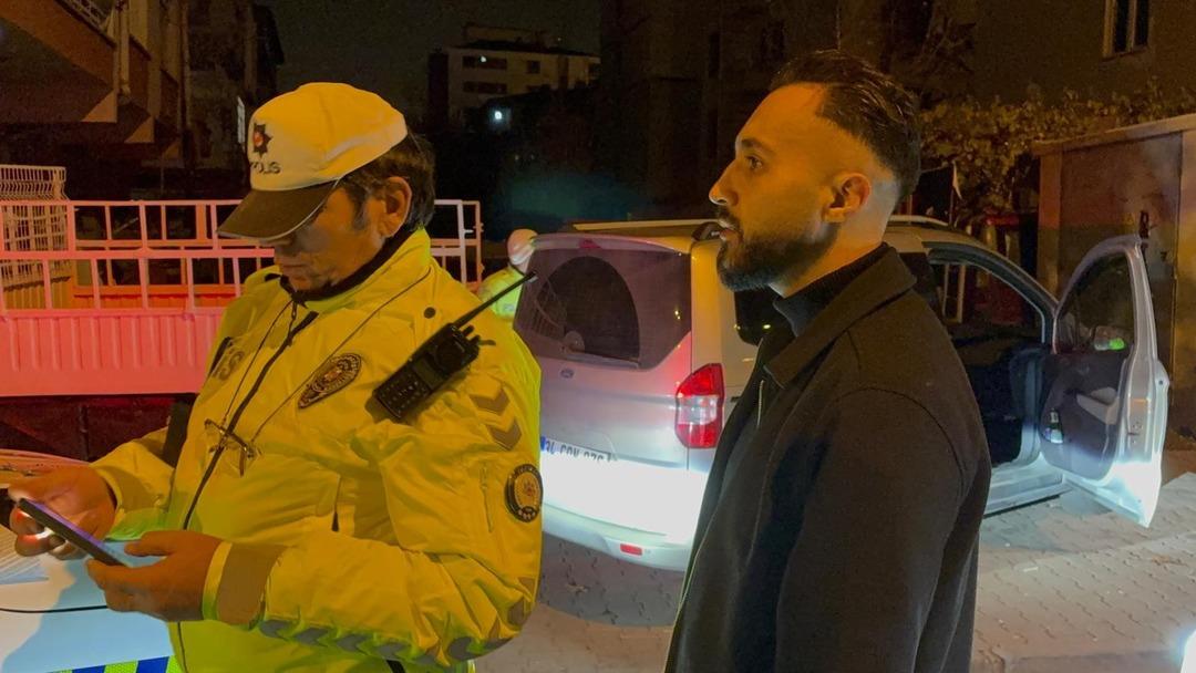 Kayseri de hareketli dakikalar! Trafik polisi bile şaşırdı: "Mertcan bu ne Mertcan" 1