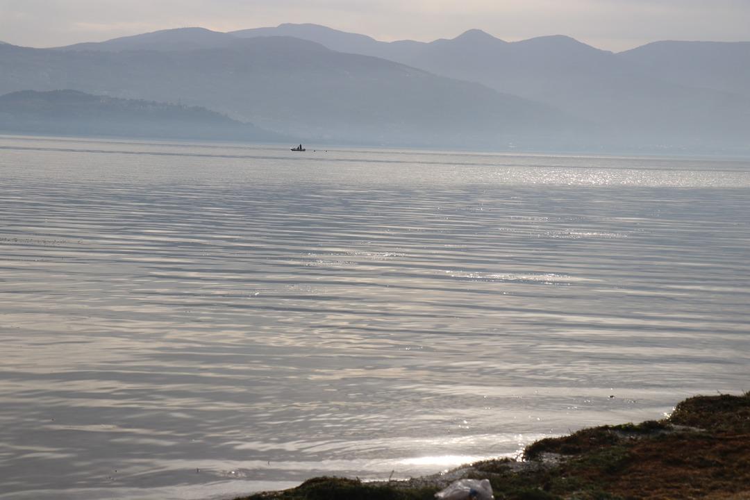 Sapanca daki korkutan kabarcılar... Şener Üşümezsoy Asıl tehlike demişti: "Depremleri tetikleyebilir" 5