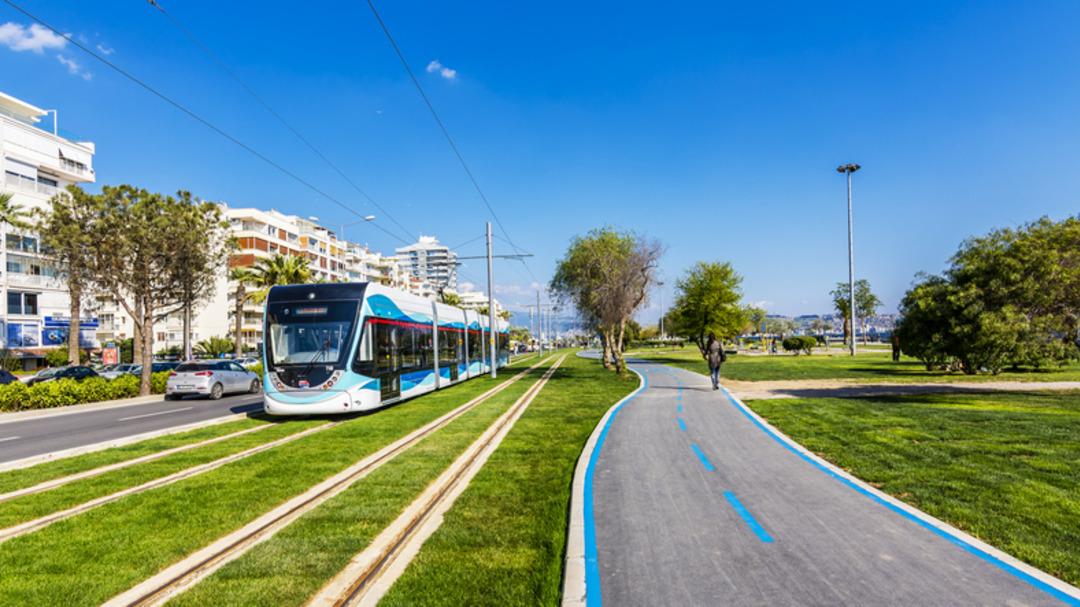 Bakan Uraloğlu duyurdu: 4 şehre raylı sistem geliyor 1