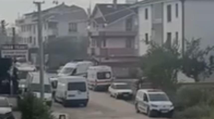 Ocakta unutulan &ccedil;aydanlık yandı: 2 kişi hastanelik oldu