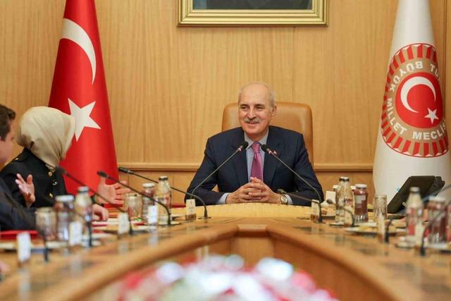TBMM Başkanı Numan Kurtulmuş: "Dünyanın en büyük yoksulluğu adalet yoksulluğudur" 1