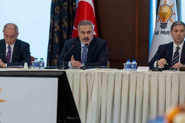 Bakan Fidan Marmara Bölge Milletvekilleri ile bir araya geldi 2