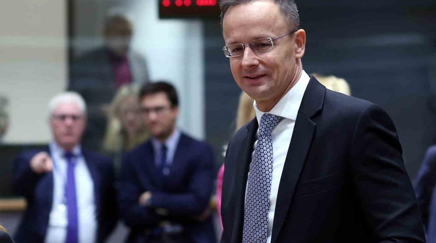 Macaristan Dışişleri Bakanı Szijjarto: "AB, Ukrayna&rsquo;ya yapılan &ouml;demeleri derhal durdurmalı"