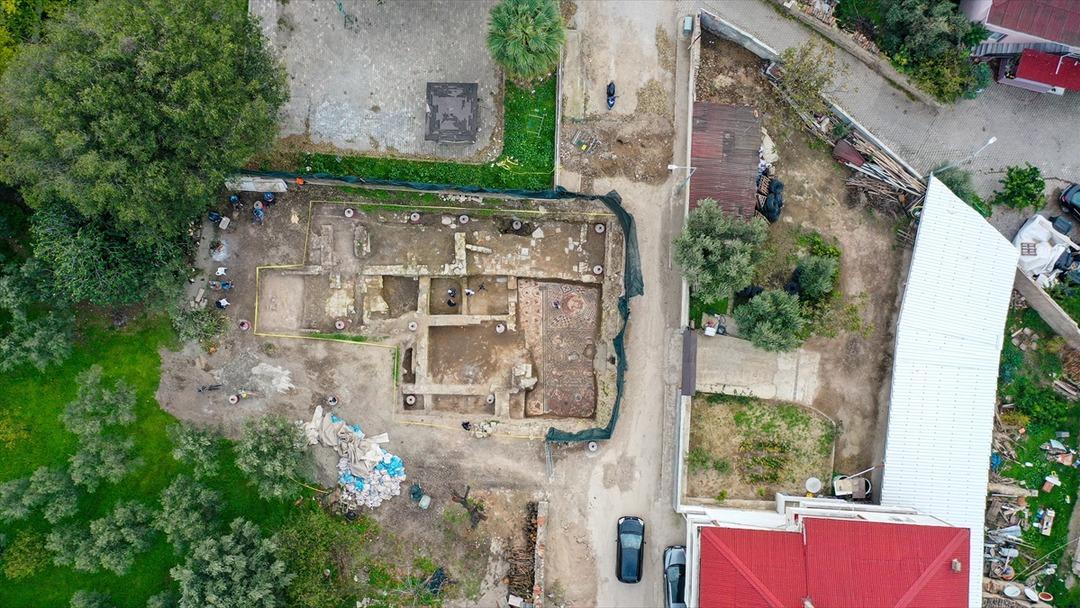 İnsan y&uuml;z&uuml; var, hamam bile olabilir! T&uuml;rkiye yi heyecanlandıran keşif 12